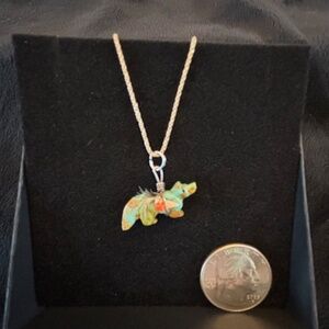 Navajo vintage fetish pendant and sterling silver chain 10"